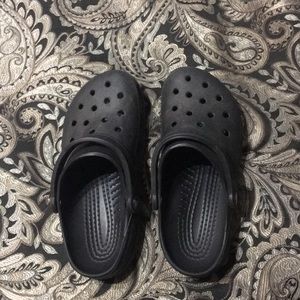 Black Crocs